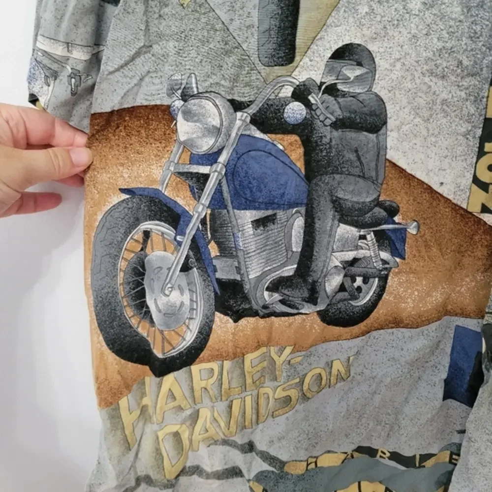 Harley Davidson Vtg Men's Gray Hawaiian Motorcycle Collage Style Shirt, Size 2XL - Picture 2 of 12